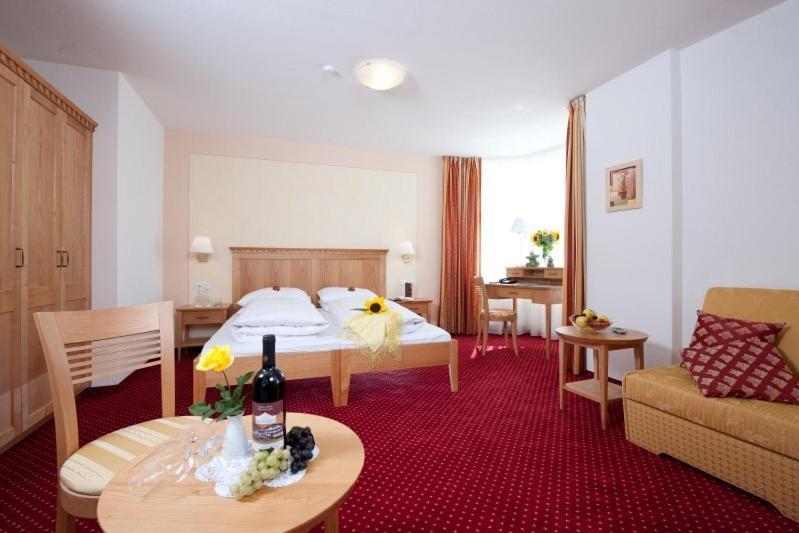 Hotel Oberwirt Velturno Camera foto