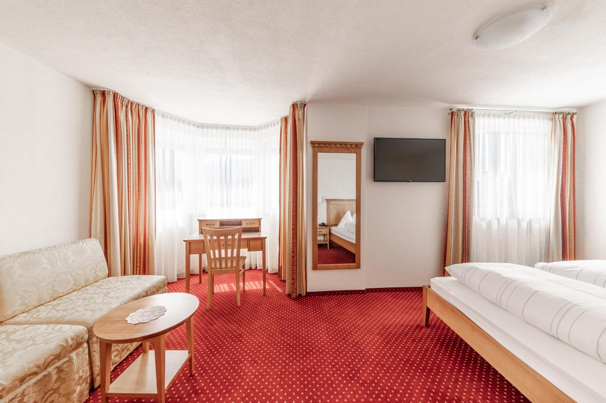 Hotel Oberwirt Velturno Esterno foto