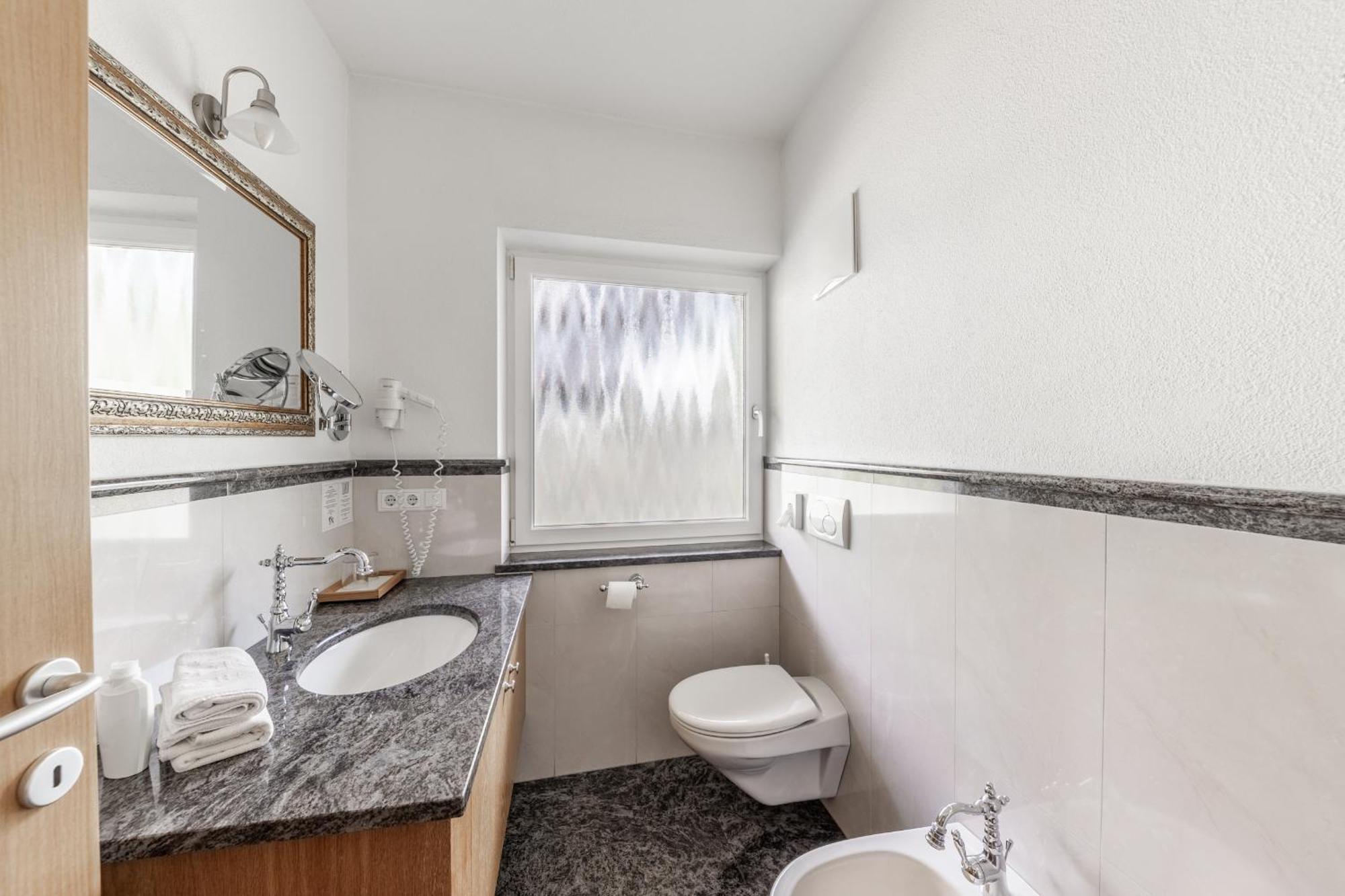 Hotel Oberwirt Velturno Esterno foto
